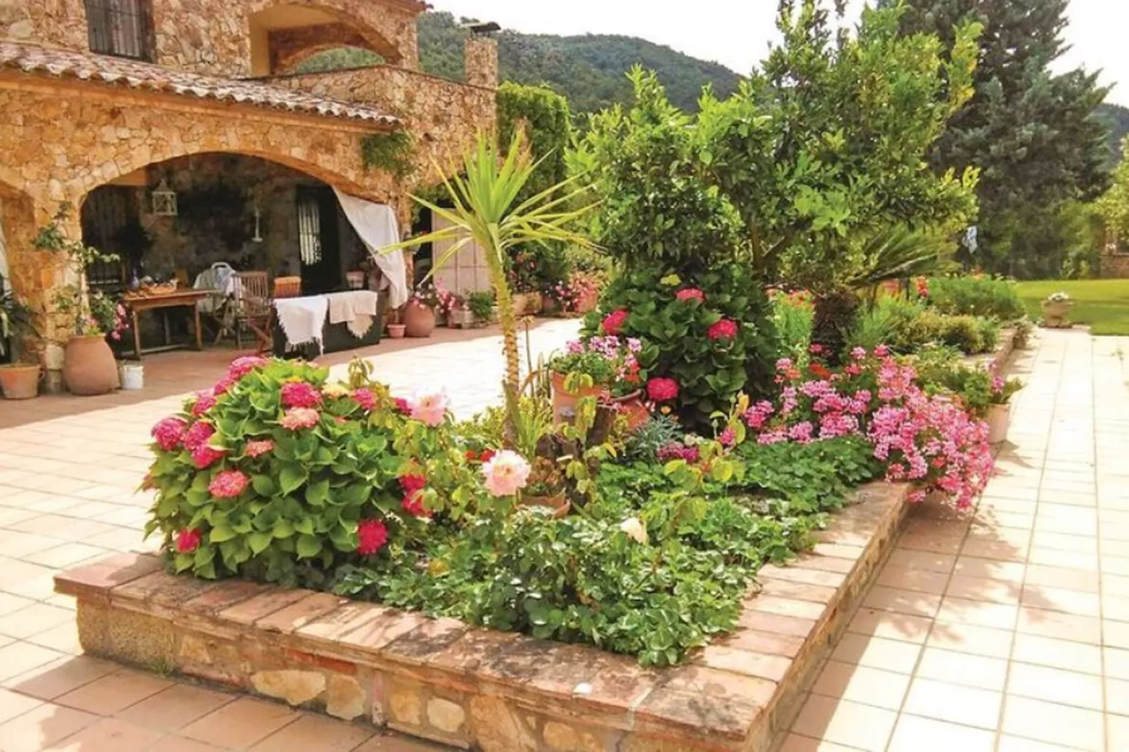 Villa Mas Artigues - Tuinen zomer