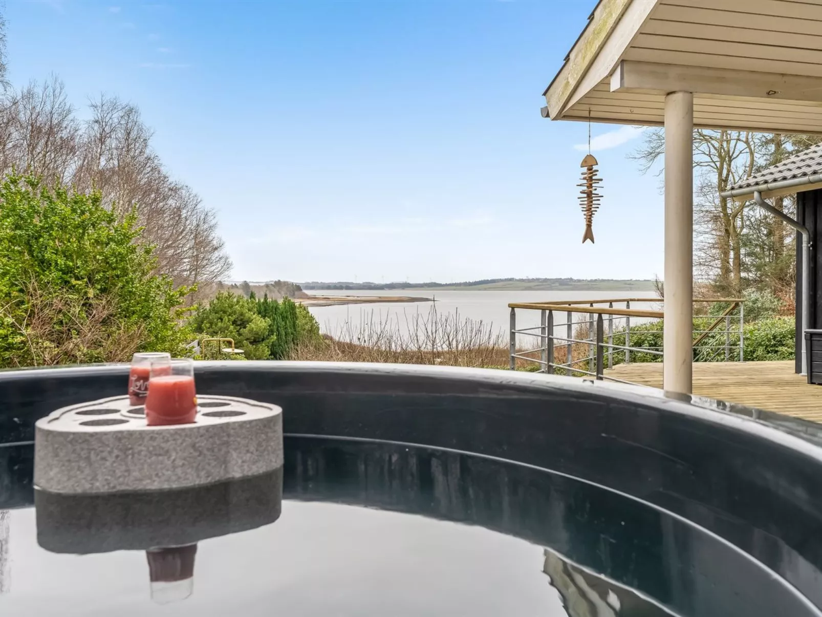 "Nico" - 70m to the fjord - Binnen