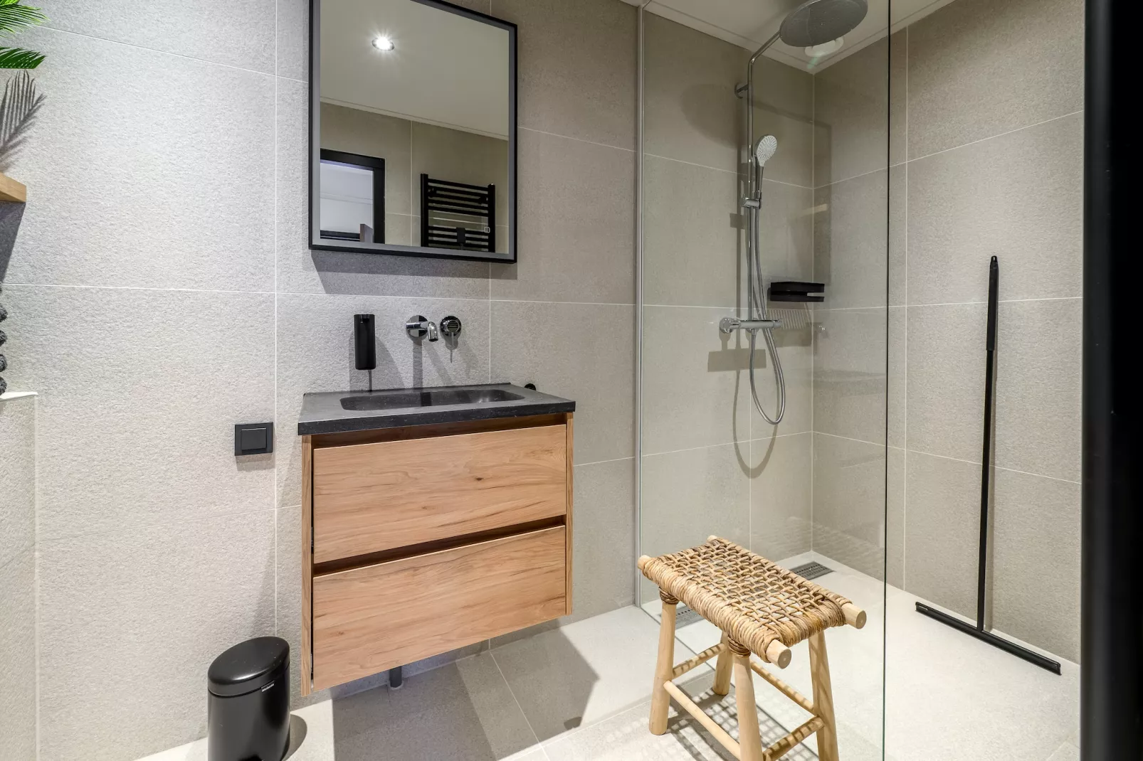 Loft Loopuyt-Badkamer