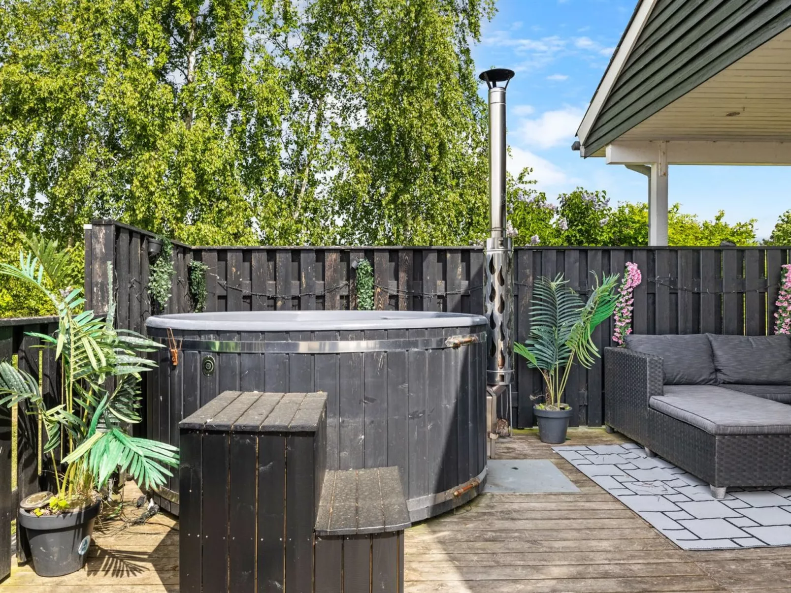 "Anouk" - 700m from the sea-Binnen