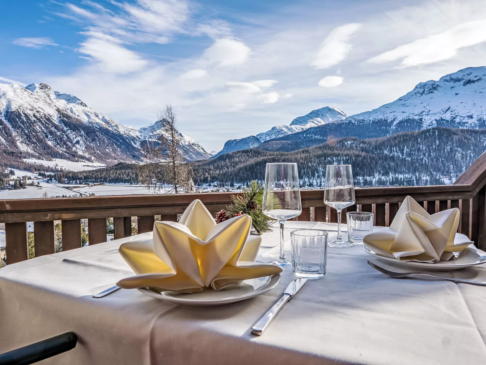 Chesa La Drosa AB-Buiten