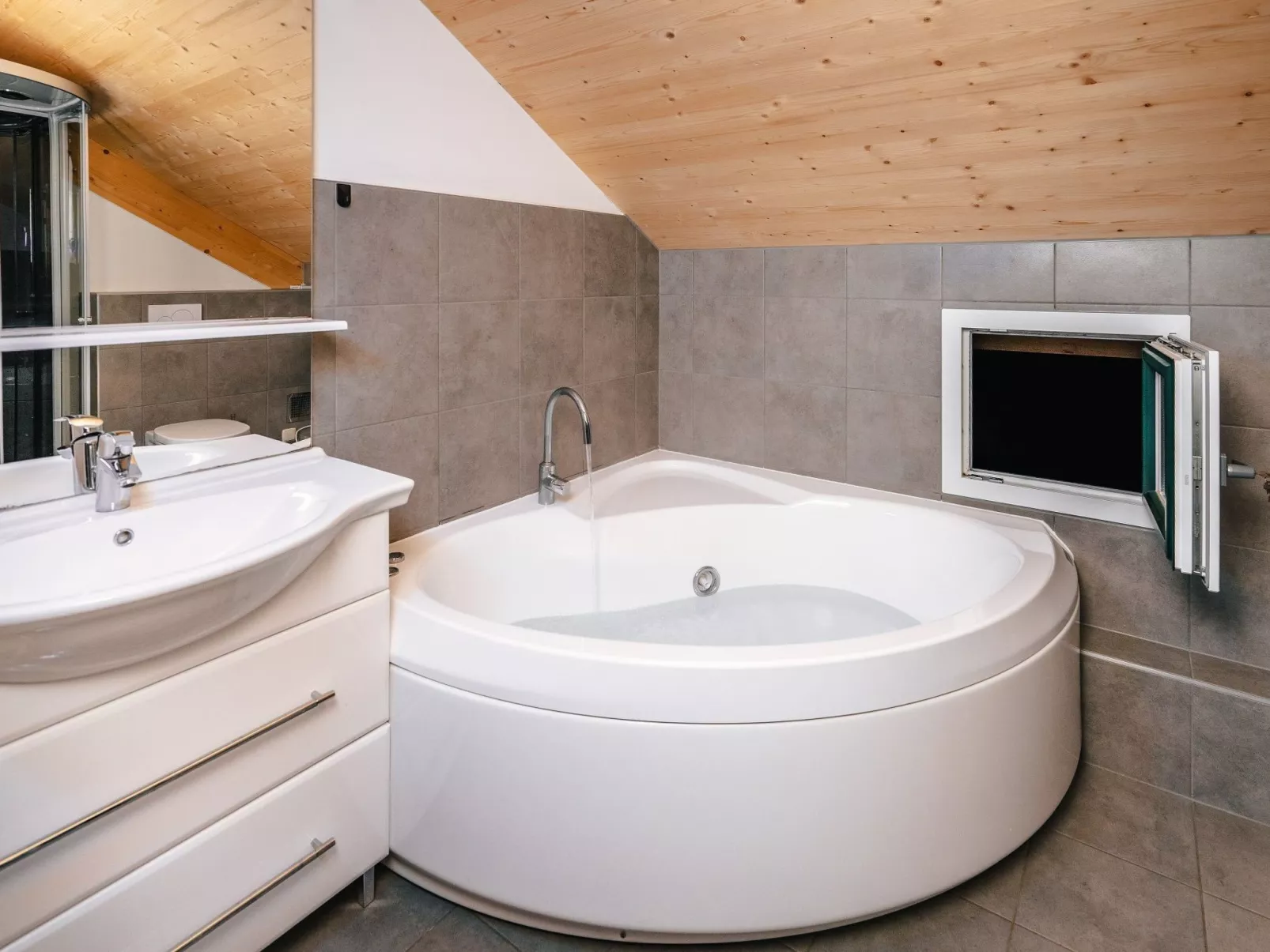 In Murau mit Privatem Pool - Image-tags.info