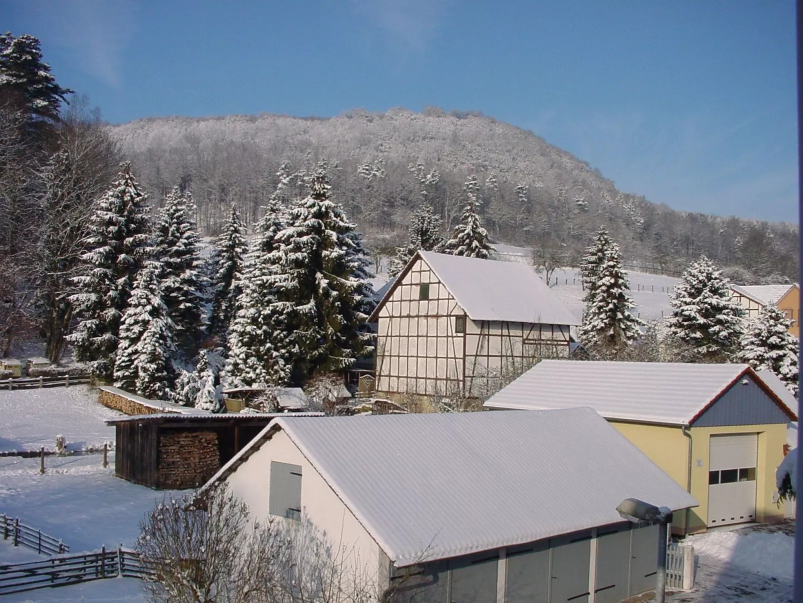 In Holzhausen mit Grill und Terrasse - Image-tags.info