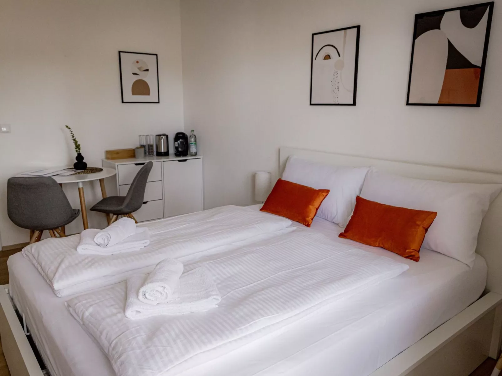 Come4Stay Passau - Spitalhof - Modern - Wlan - Küche - Parkplatz - SmartTV mit - Image-tags.info