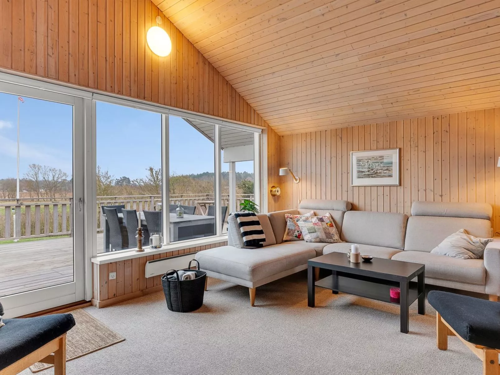 "Filisha" - 200m from the sea - Binnen