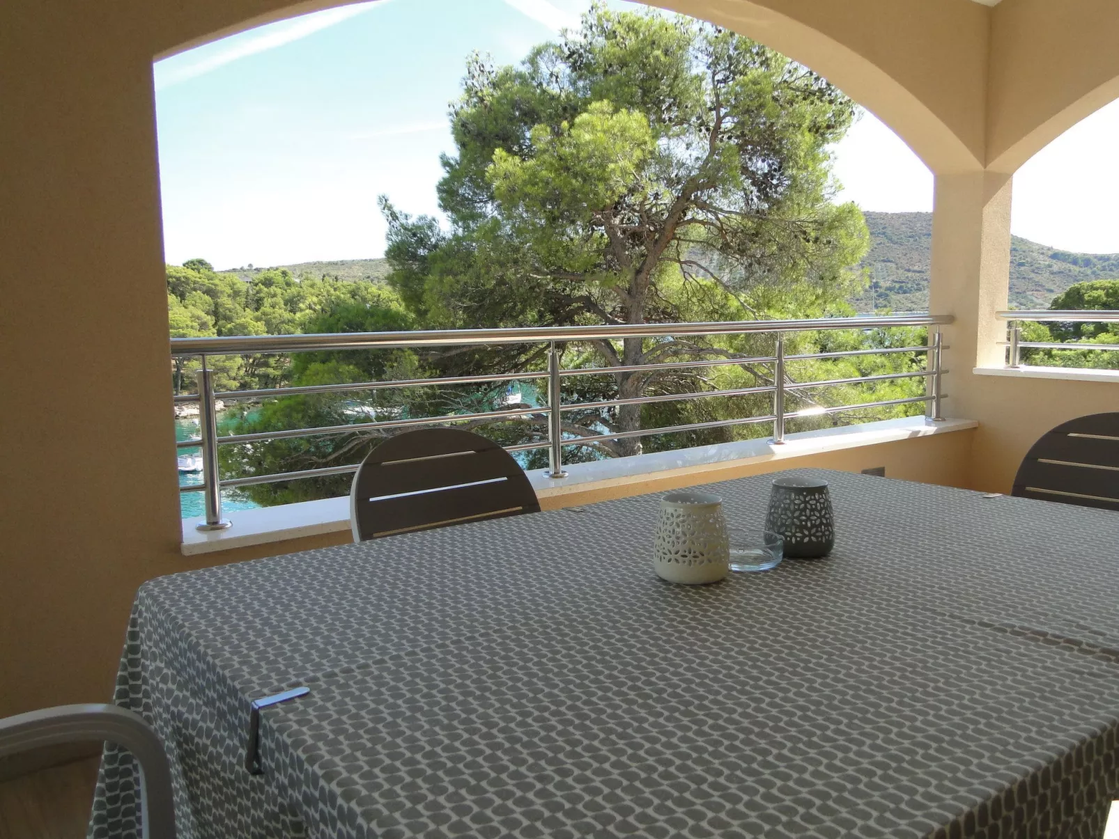 Aurea 3 Modernes Apartment direkt am Meer - Image-tags.info