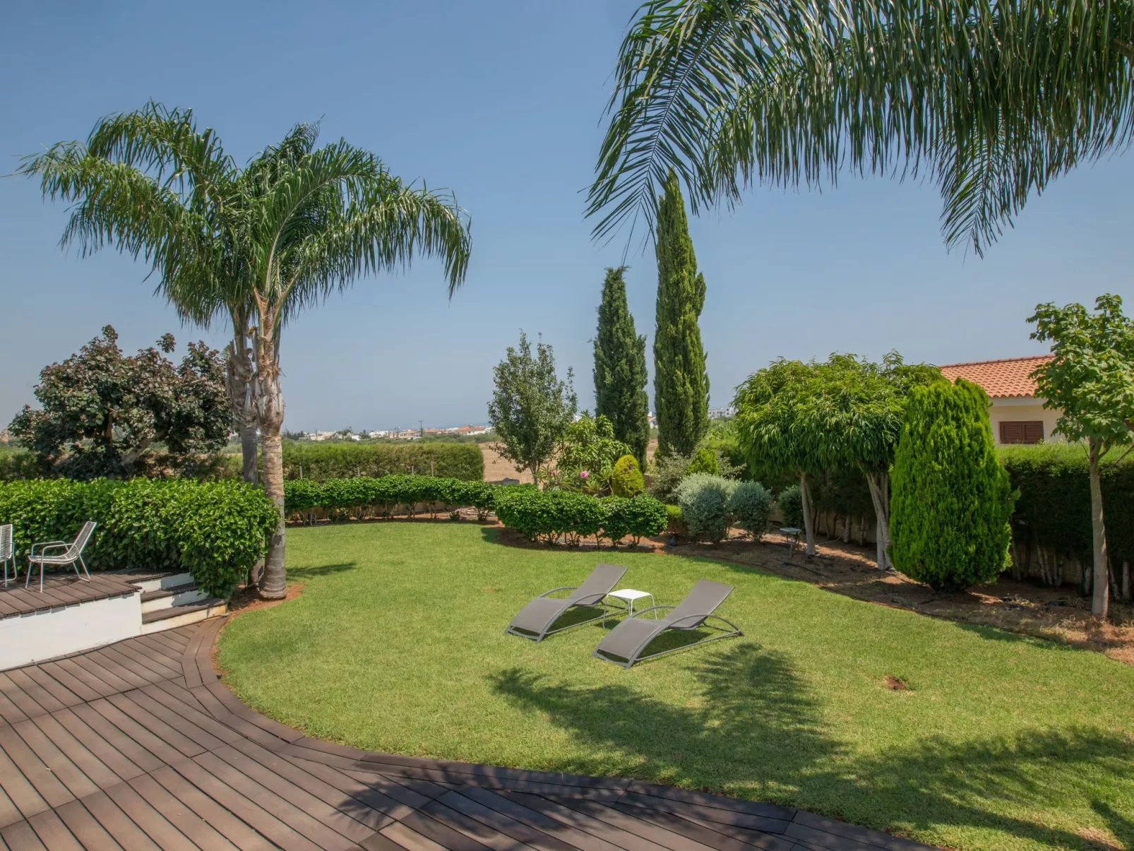 4-Schlafzimmer-Villa mit Pool im Zentrum von Protaras - Image-tags.info