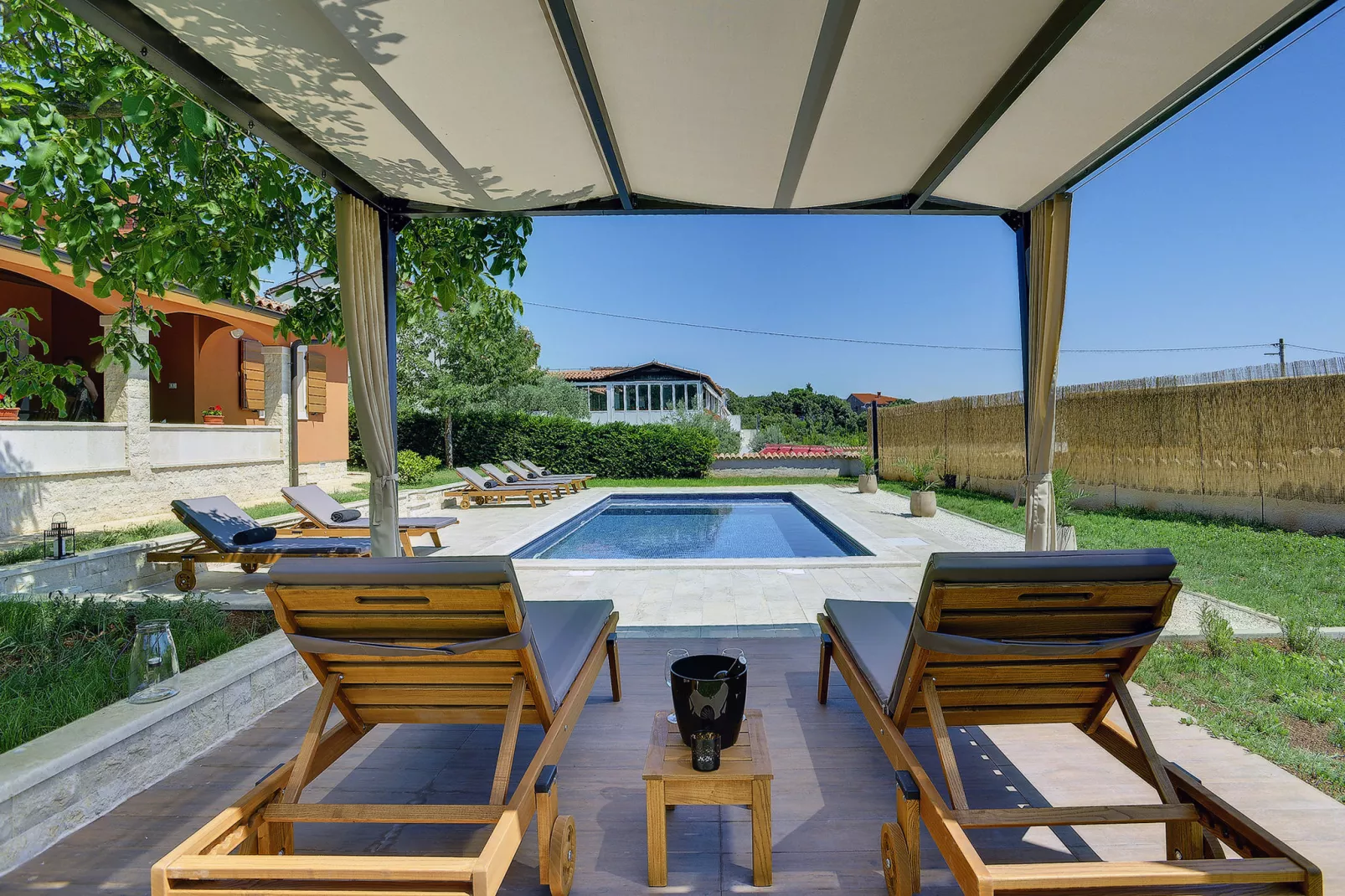Villa Maria Betiga-Tuinen zomer