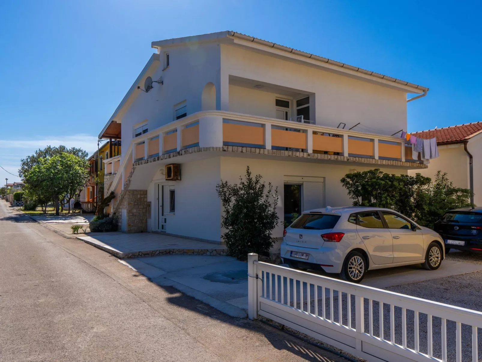 Apartment TT 1 - Image-tags.info