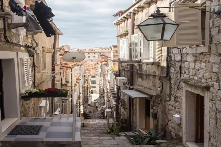 Apartment Le Galion- Two Bedroom Apartment with Partial Sea View-Buitenlucht