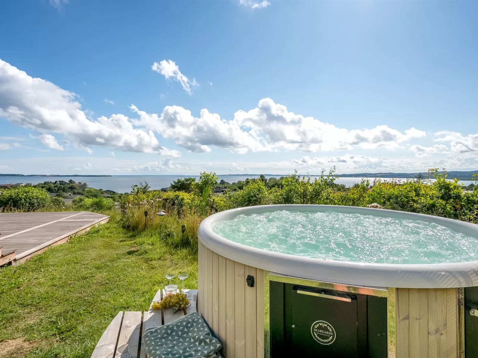 "Sybil" - 700m from the sea-Binnen