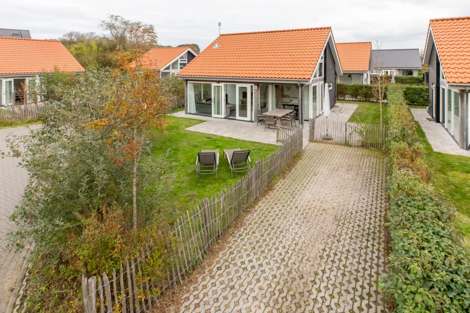 Zonnedorp 22  Holiday Home Anoes Renesse | Beach-nearby Comfort in Zeeland-Niet-getagd