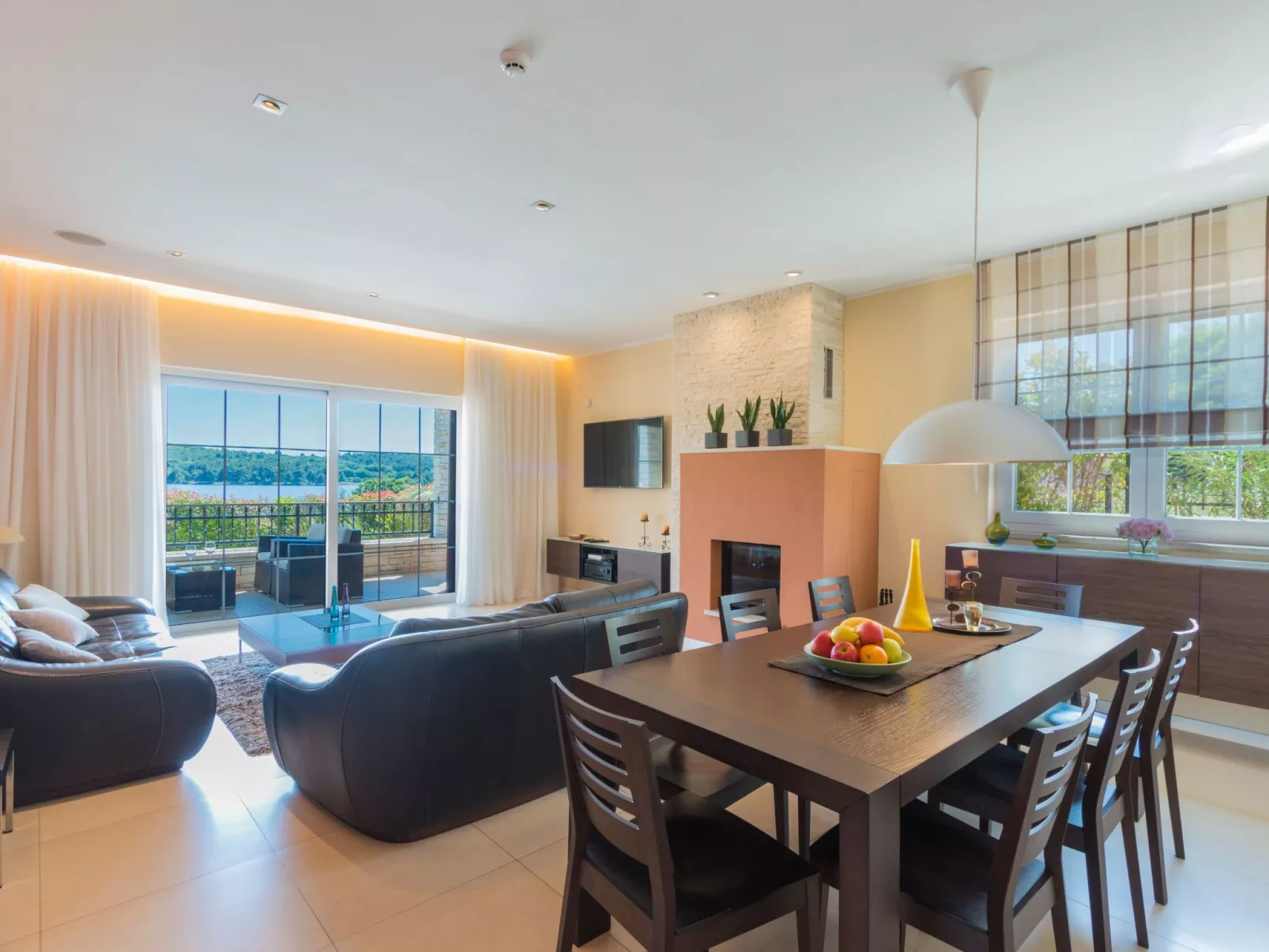 In Pomer mit privatem beheizten Pool und Meerblick - Image-tags.info