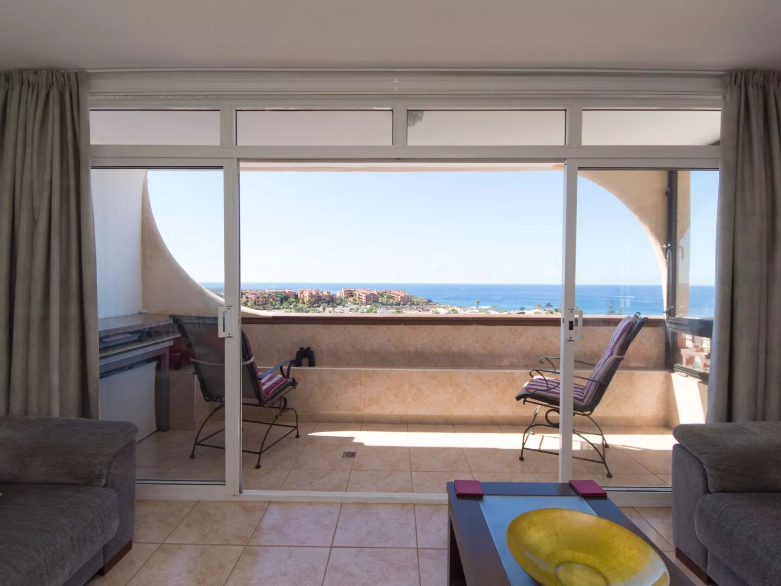 Appartement in Palm-Mar und Meerblick - Image-tags.info