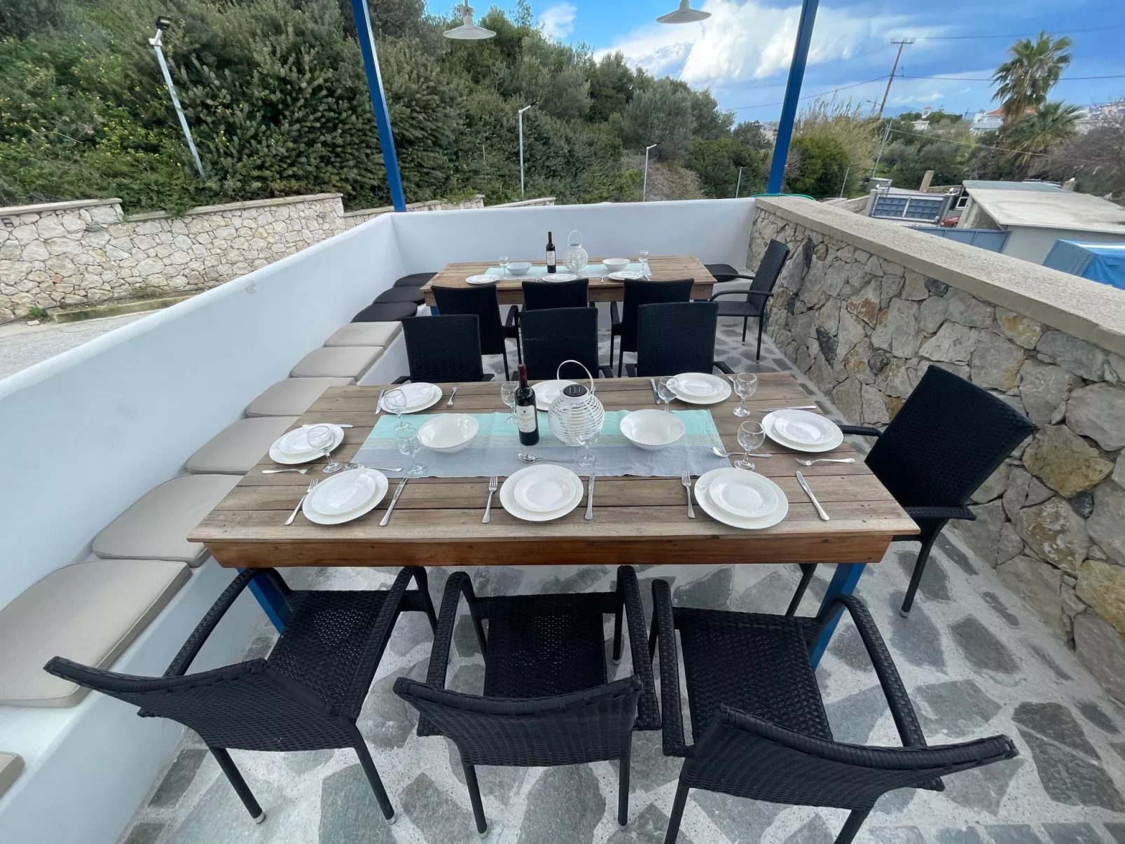 Athena PoolFront - Image-tags.info