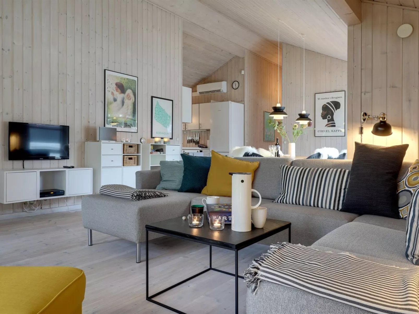 "Nikoletta" - 250m from the sea-Binnen