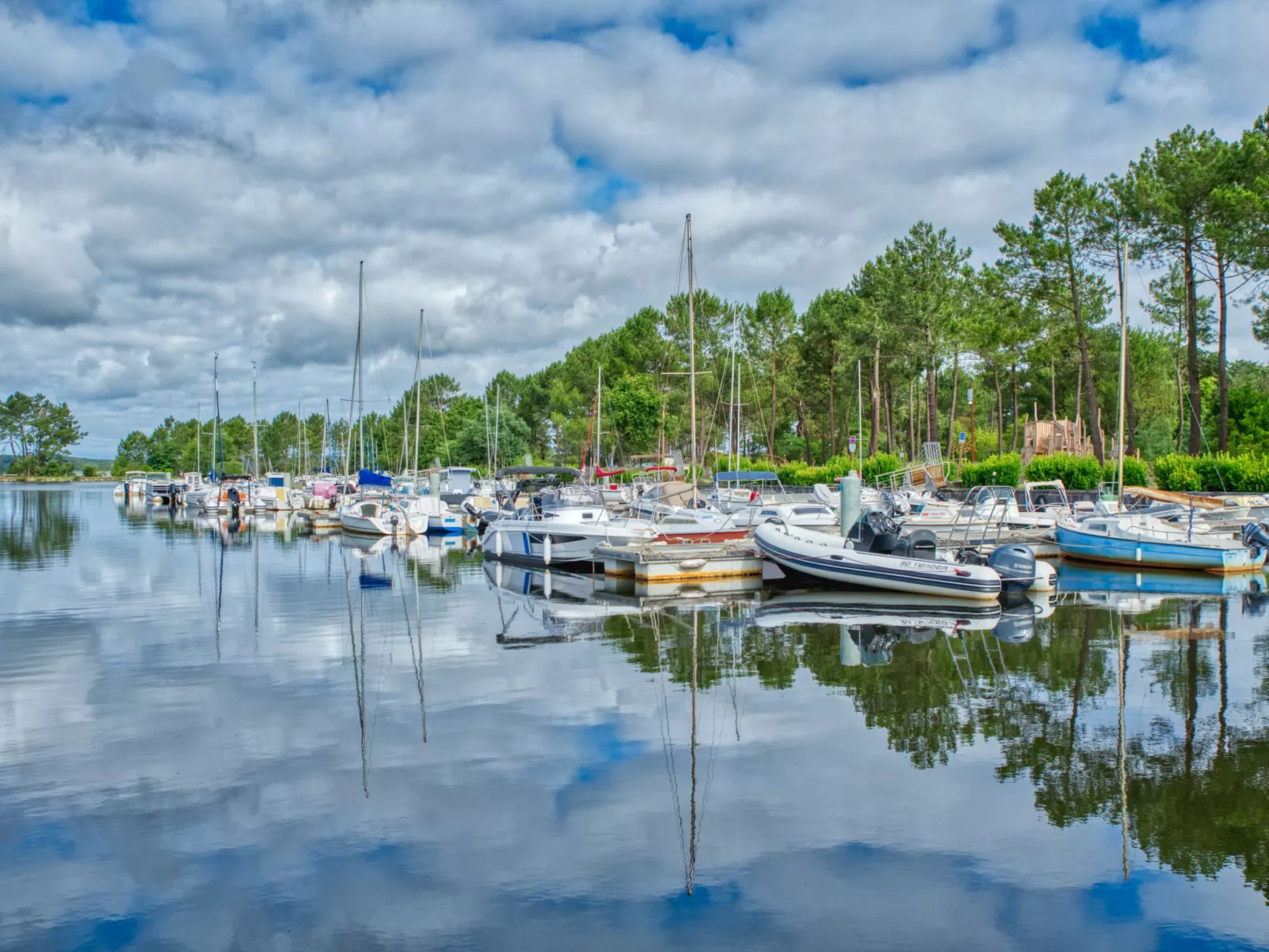Les Rives du Lac-Omgeving