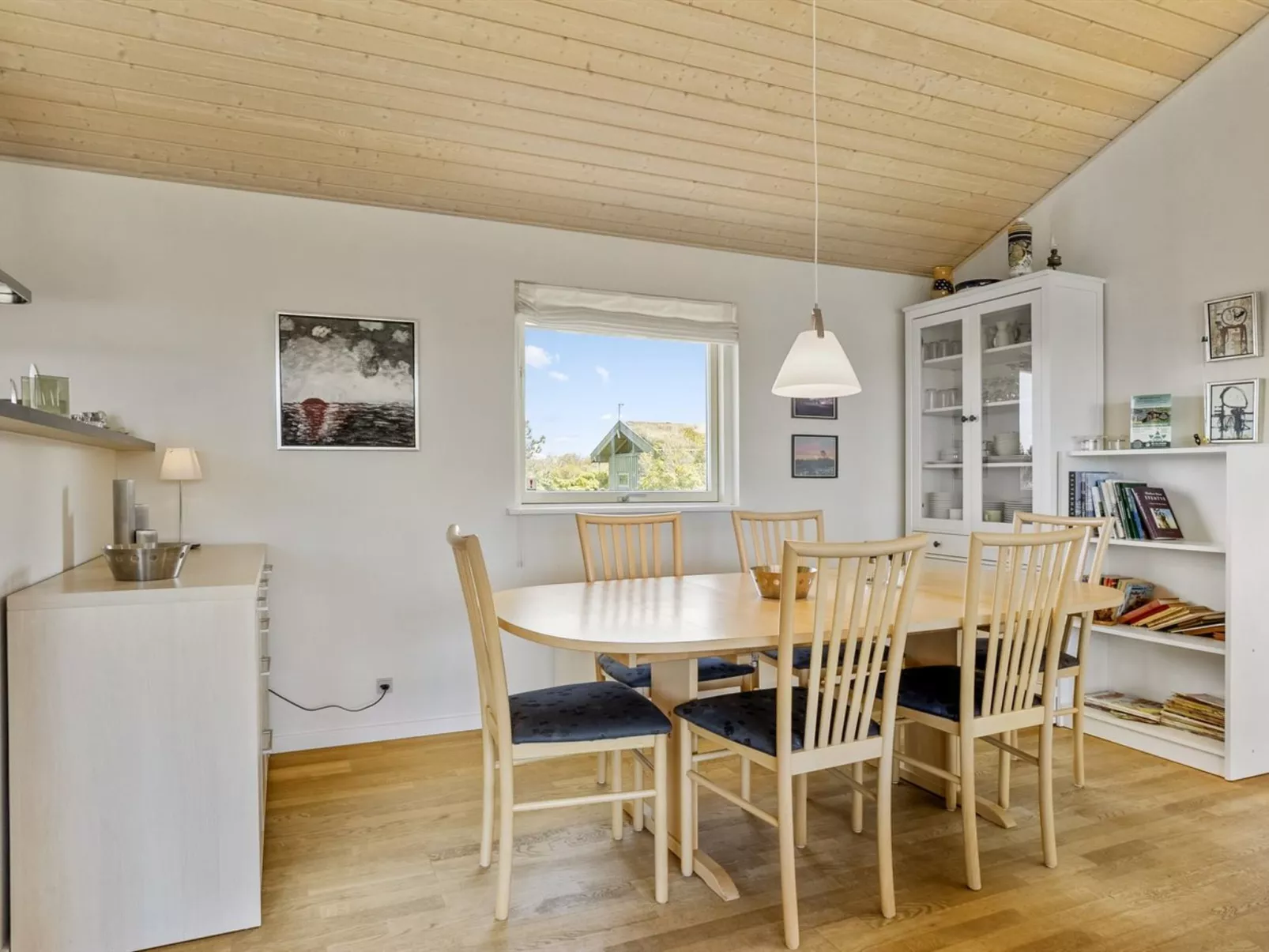 "Joris" - 1.5km from the sea-Binnen