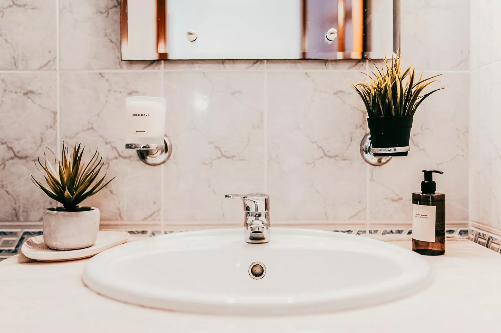 Altura Beach Villa by GT House-Badkamer