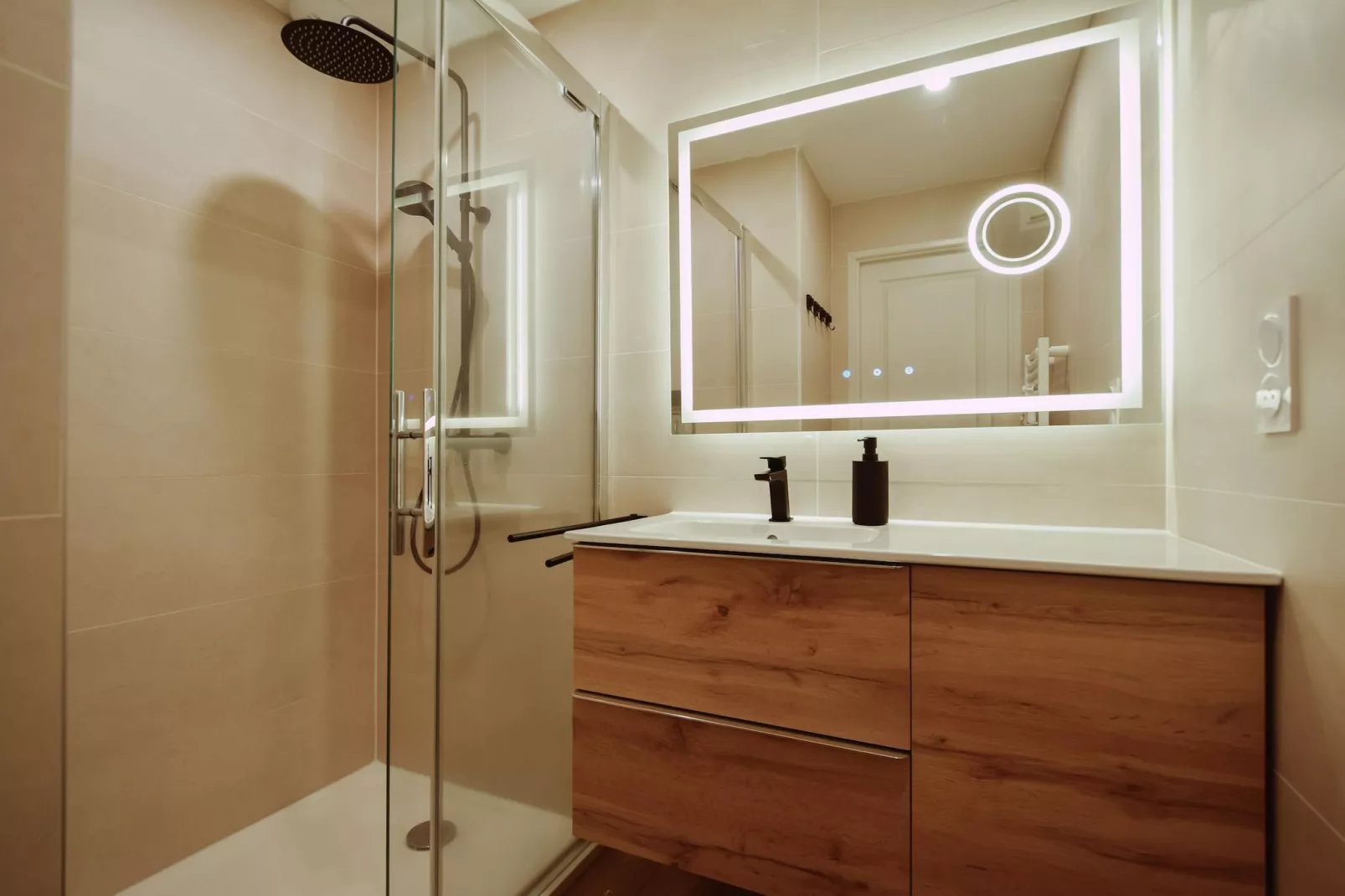 Pavillon le Papillon - Badkamer