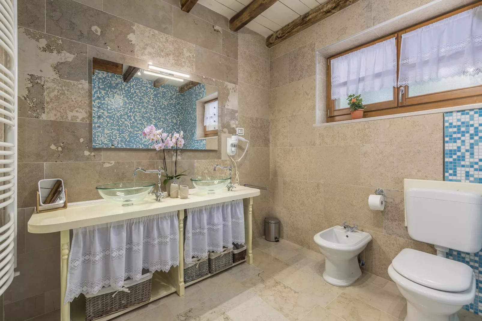 Villa Lipica - Badkamer