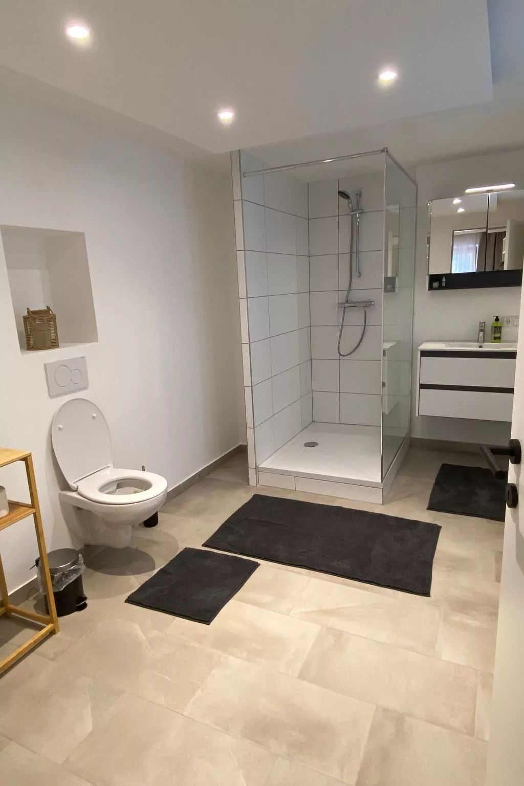 Studio in zentraler Lage - nur wenige Minuten zum See und Stadt - Image-tags.info