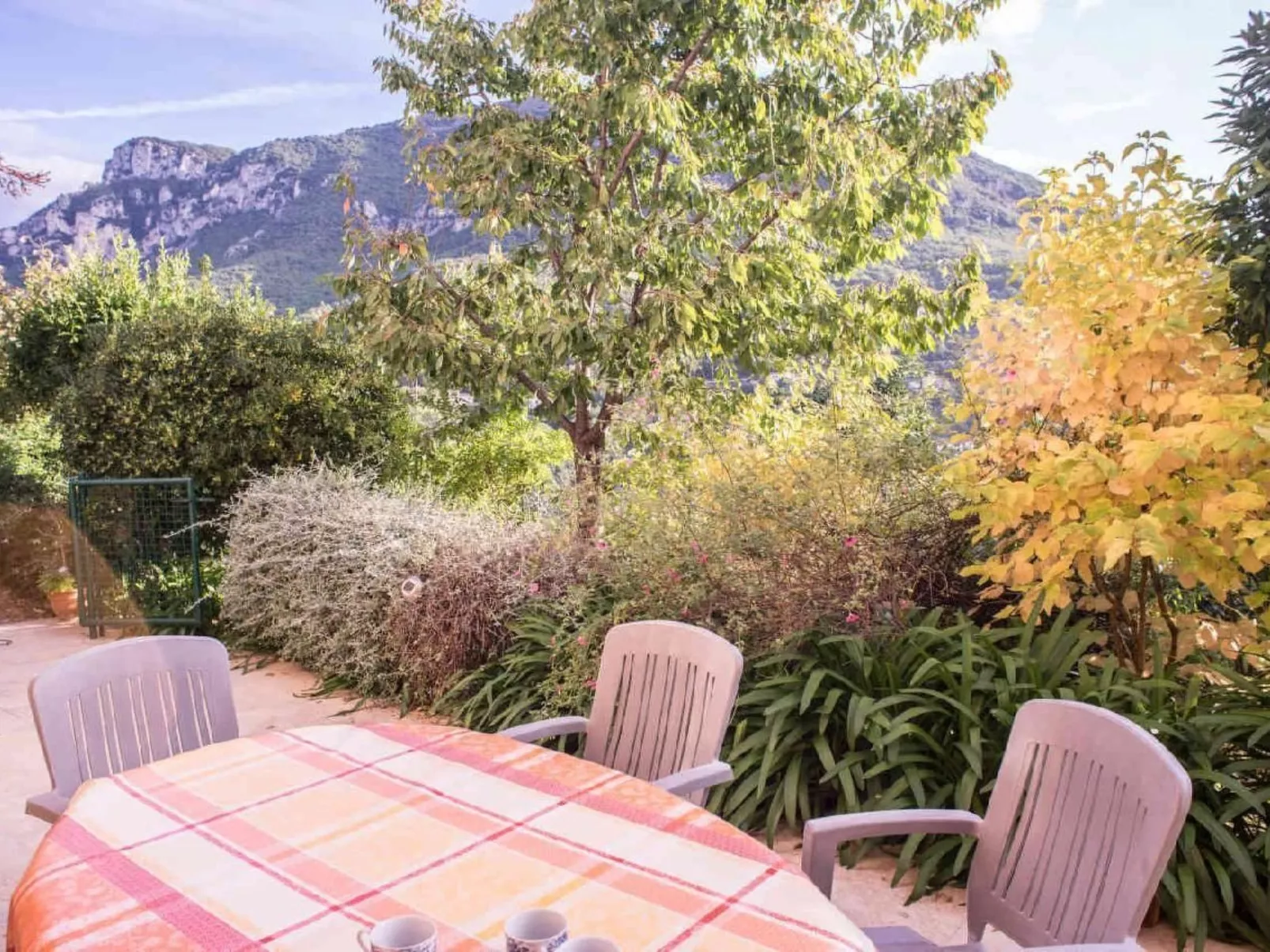 Locations-06 - Die Eugenie - Image-tags.info