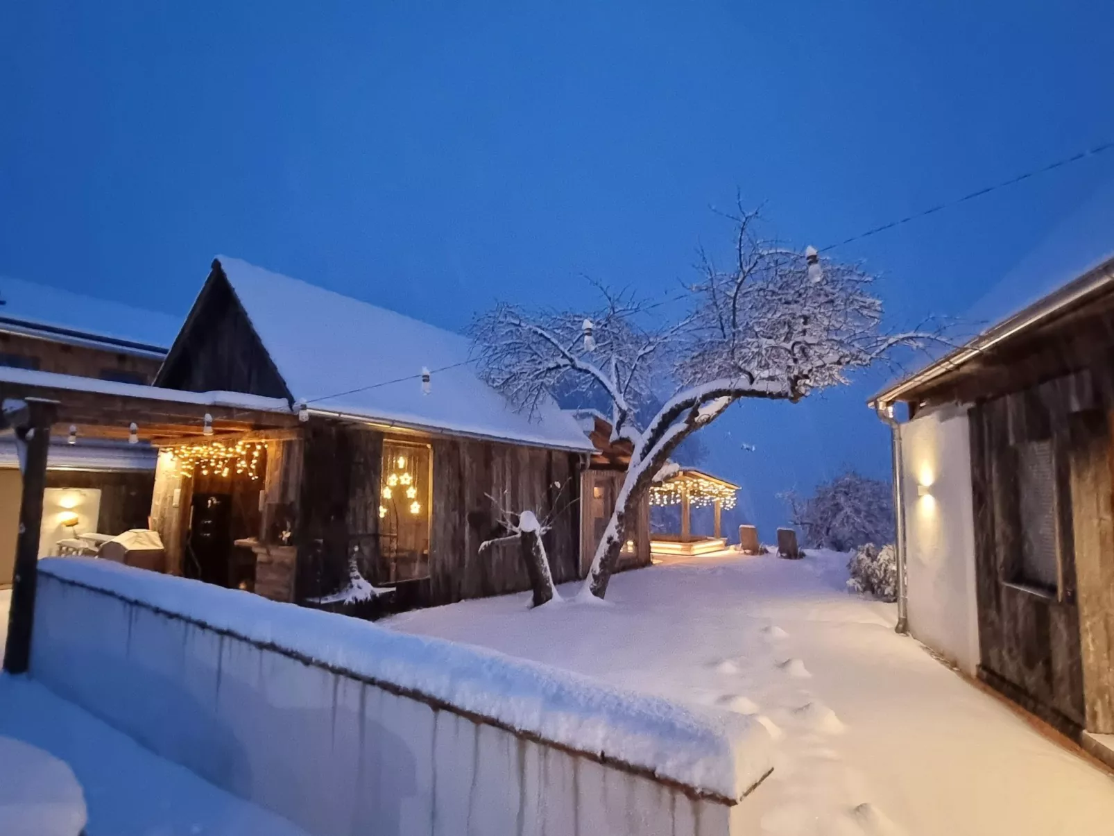 Appartement Apollo in der Wohlfühloase am Trausdorfberg mit Sauna Whirlpoolnutz-Image-tags.info