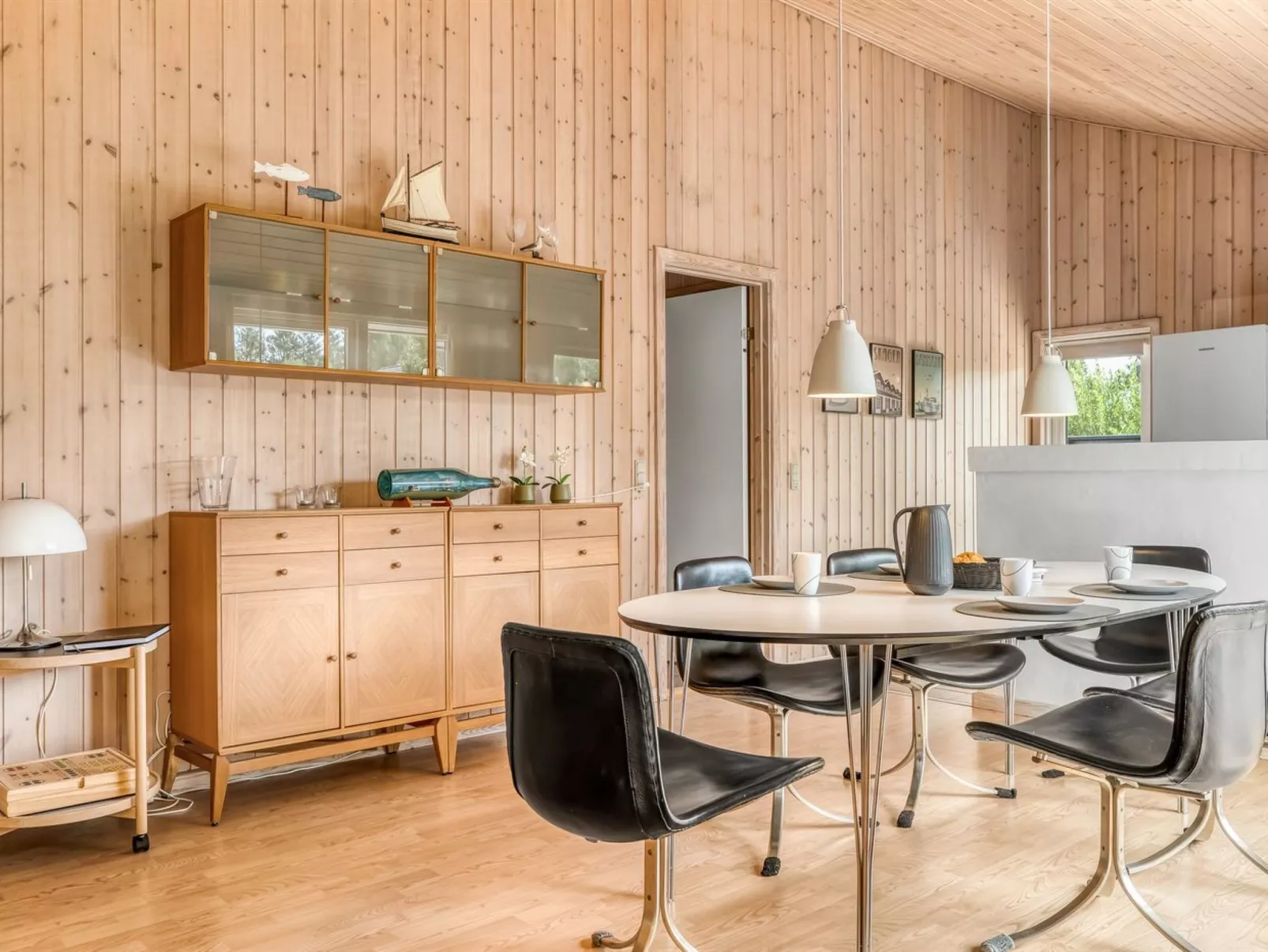 "Alisa" - 1.9km from the sea - Binnen