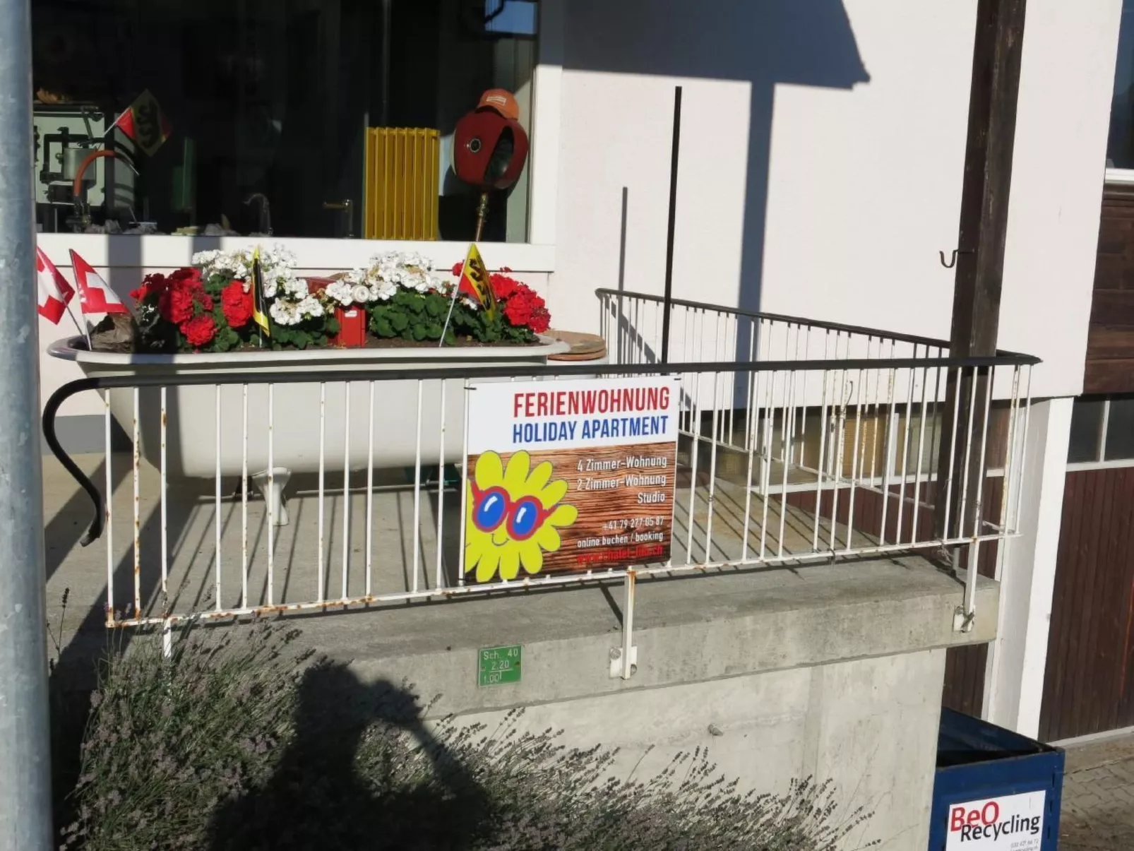 Chalet Lilo Big view - Image-tags.info