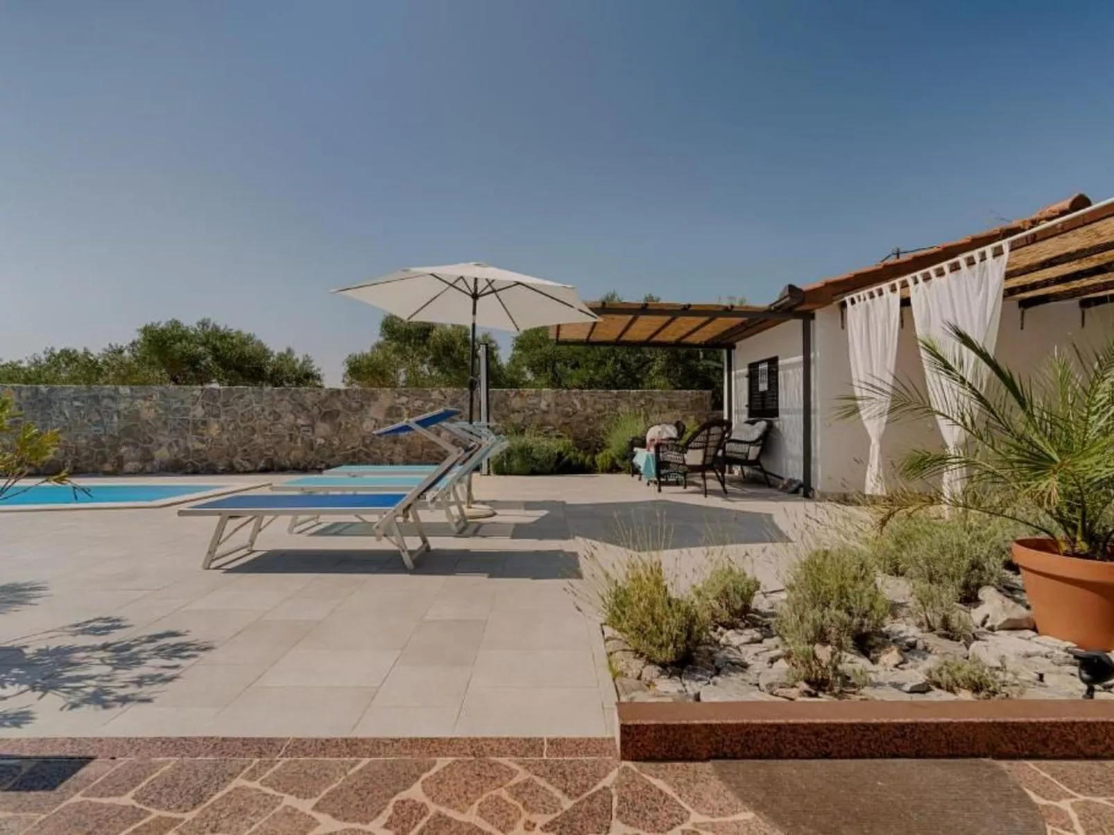 Villa "Olive Tree" mit Schwimmbad - Image-tags.info