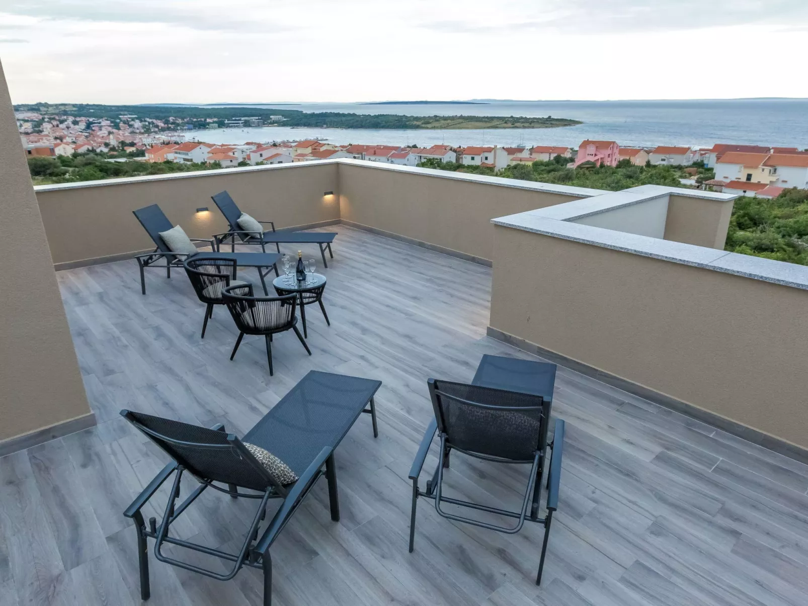 Villa Sara - Image-tags.info