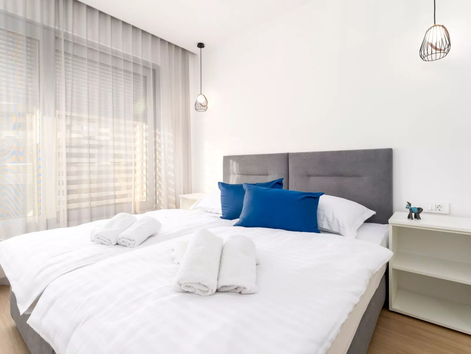 Neue moderne Villa "Smokva 1" mit Pool - Image-tags.info