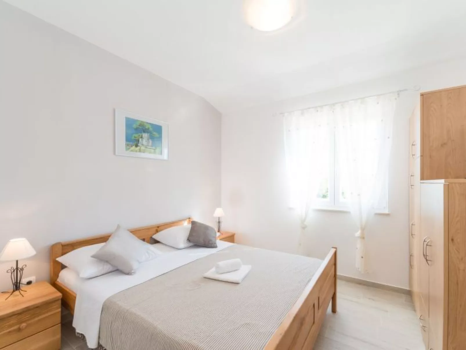 Steinvilla mit Pool, Meerblick, Nähe Sandstrand - Image-tags.info