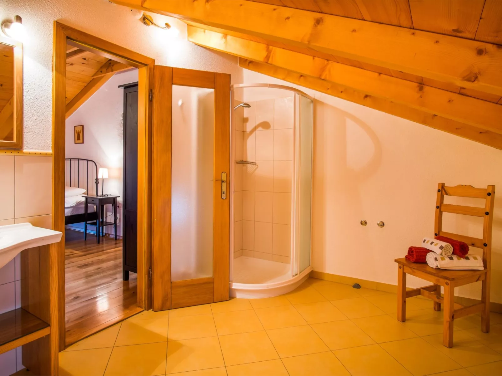 Villa mit Pool, Olivengarten und Meerblick - Image-tags.info