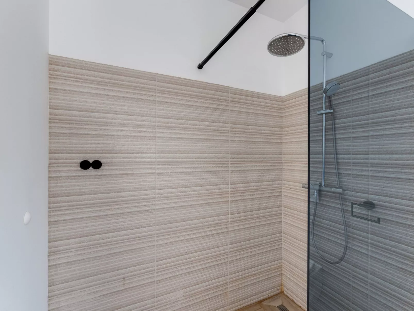 Schöne neue Villa mit Pool in Strandnähe - Image-tags.info