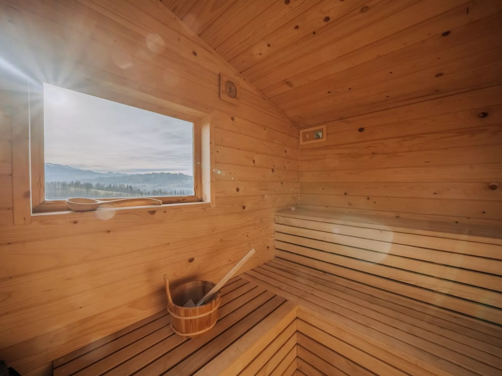 Góralskie Zacisze - Binnen