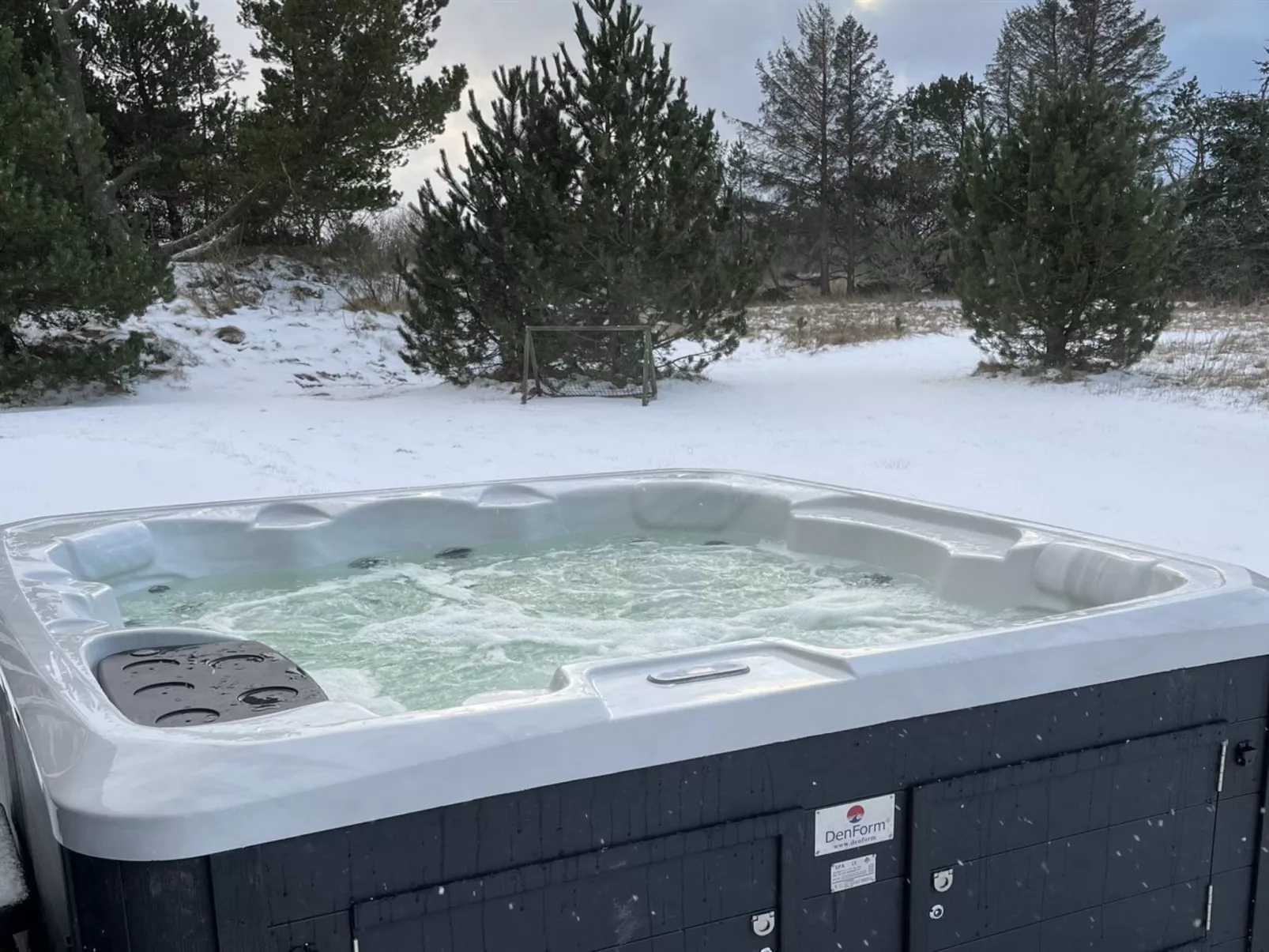 "Gertrudis" - 2km to the fjord-Binnen