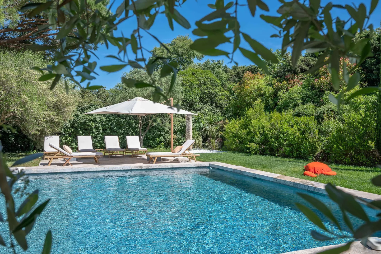 Mas prestigieux au coeur de Saint-Remy-de-Provence-Zwembad