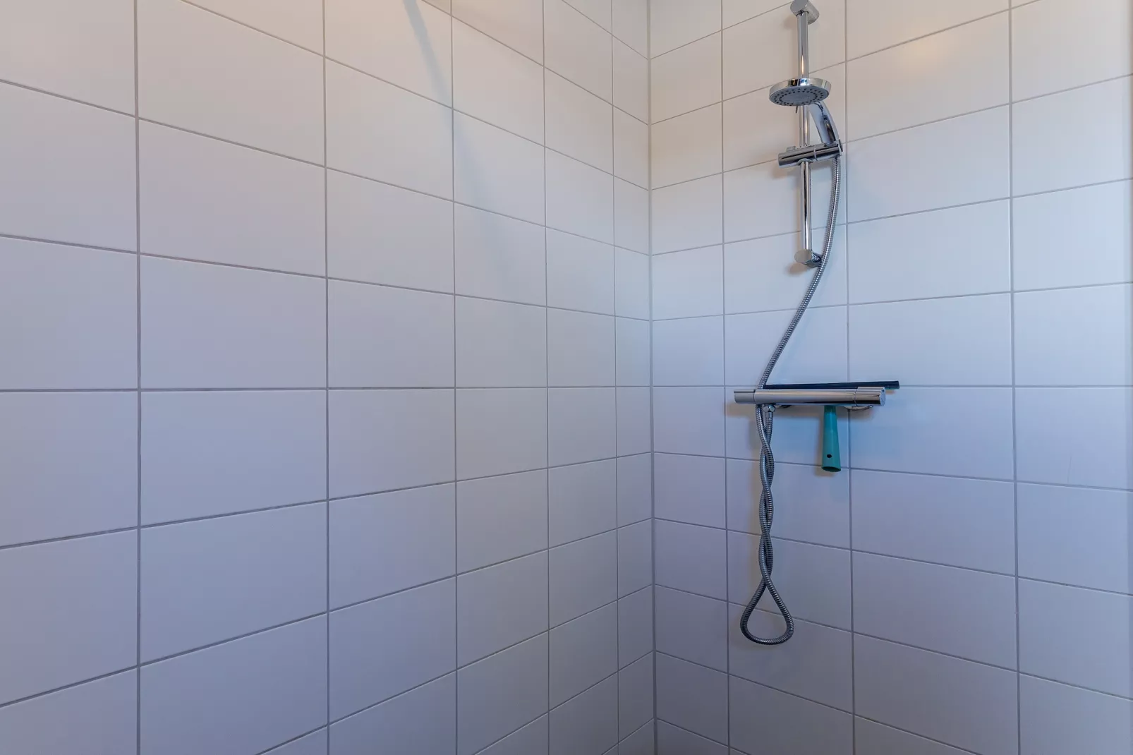 Zonnedorp 1 Solskin Renesse | Beach Holiday in Modern Holiday Home - Badkamer