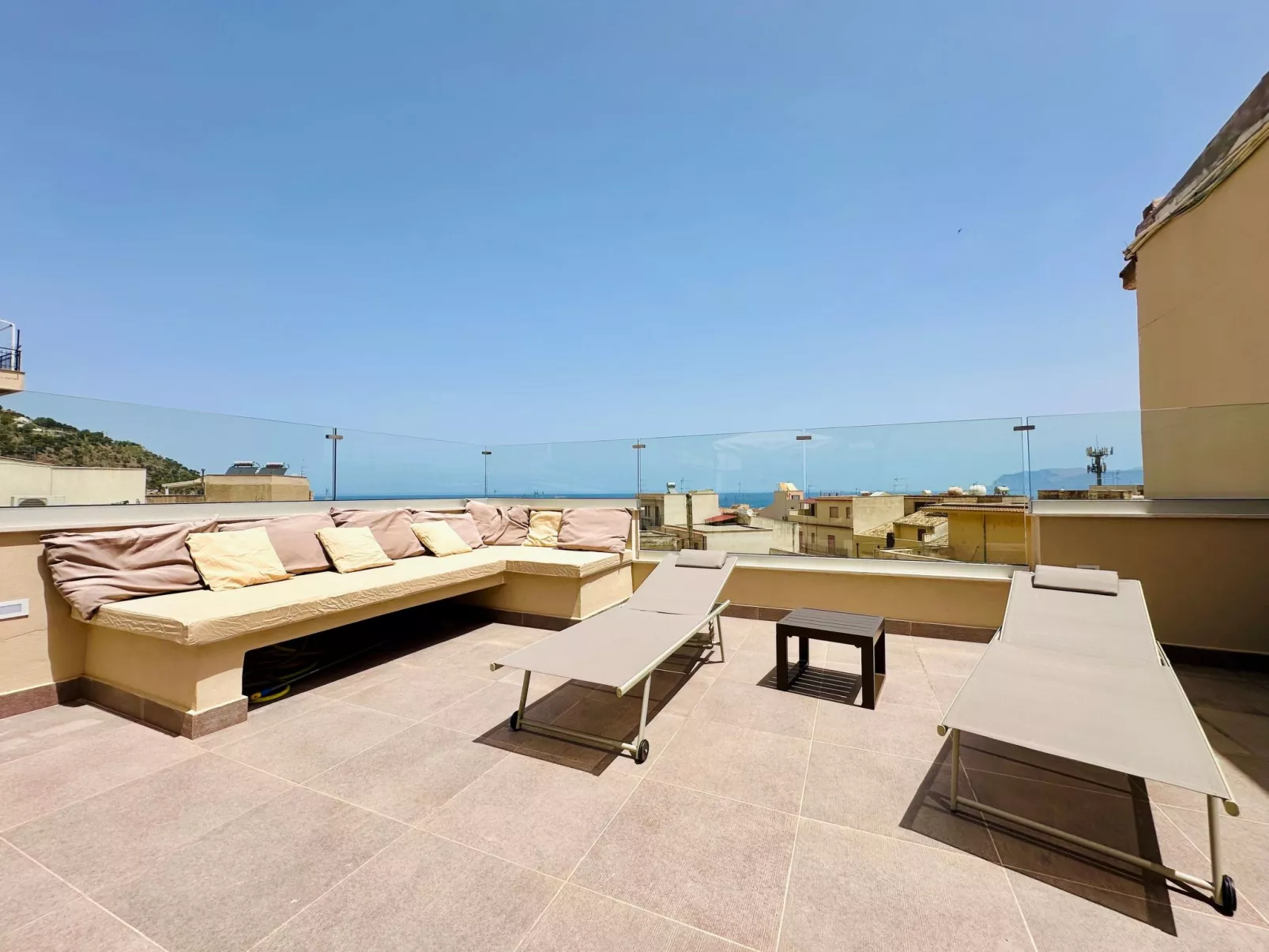 GS Urlaub del Golfo Haus mit Jacuzzi - Image-tags.info