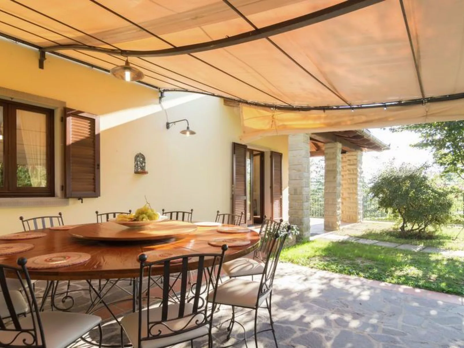 Großes Ferienhaus Villa Caterina in Lonnano - Image-tags.info