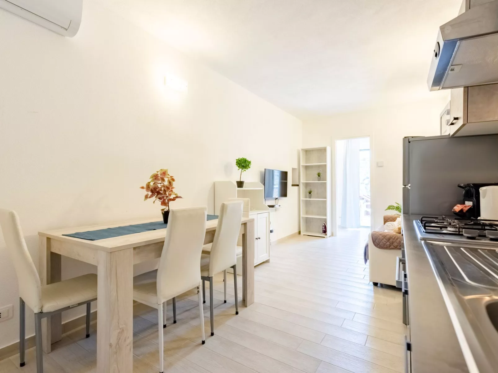 Casa Rosa Tre, 45 Quadratmeter Wohnung und Parkplatz - Image-tags.info