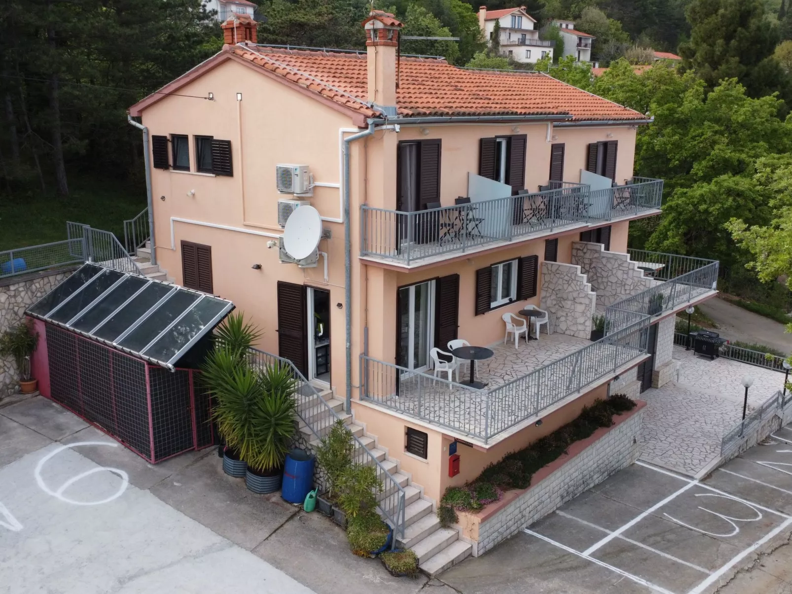 Luxury Seaview Apartment - Image-tags.info