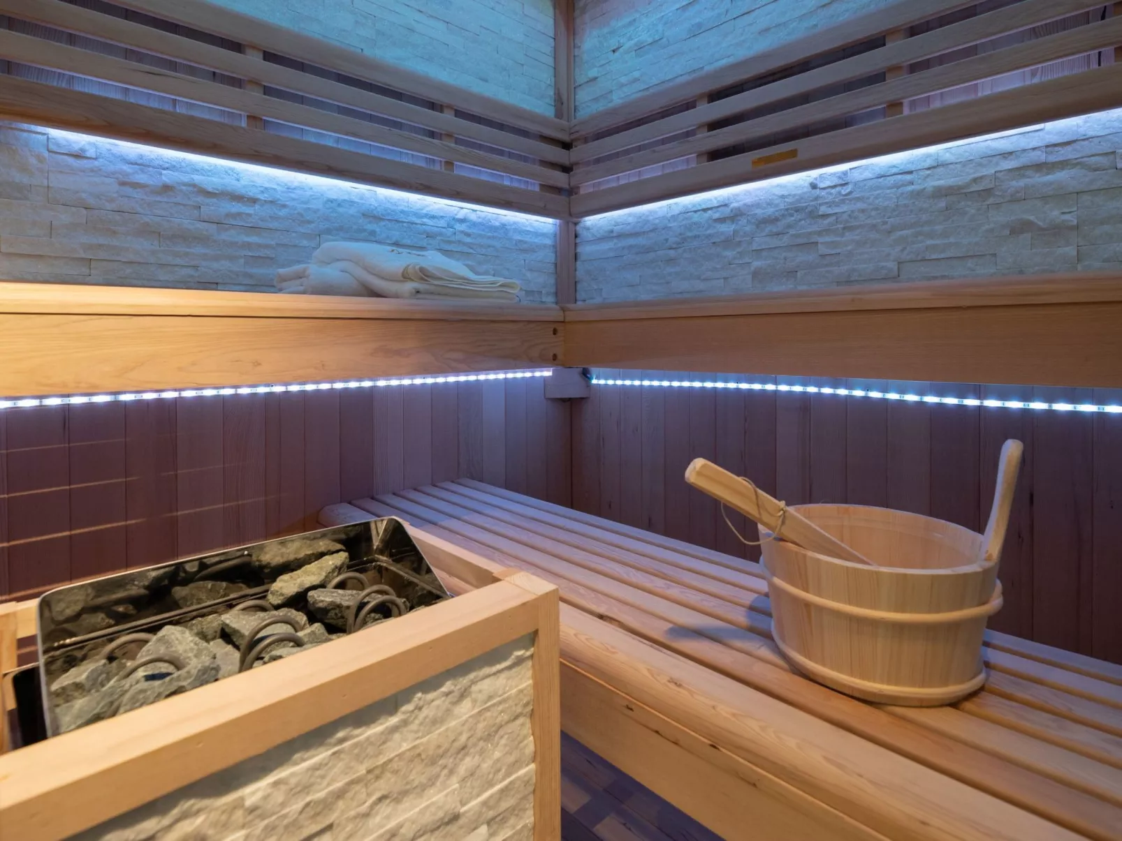 Luxusvilla Travera mit privatem Pool und Jacuzzi - Image-tags.info