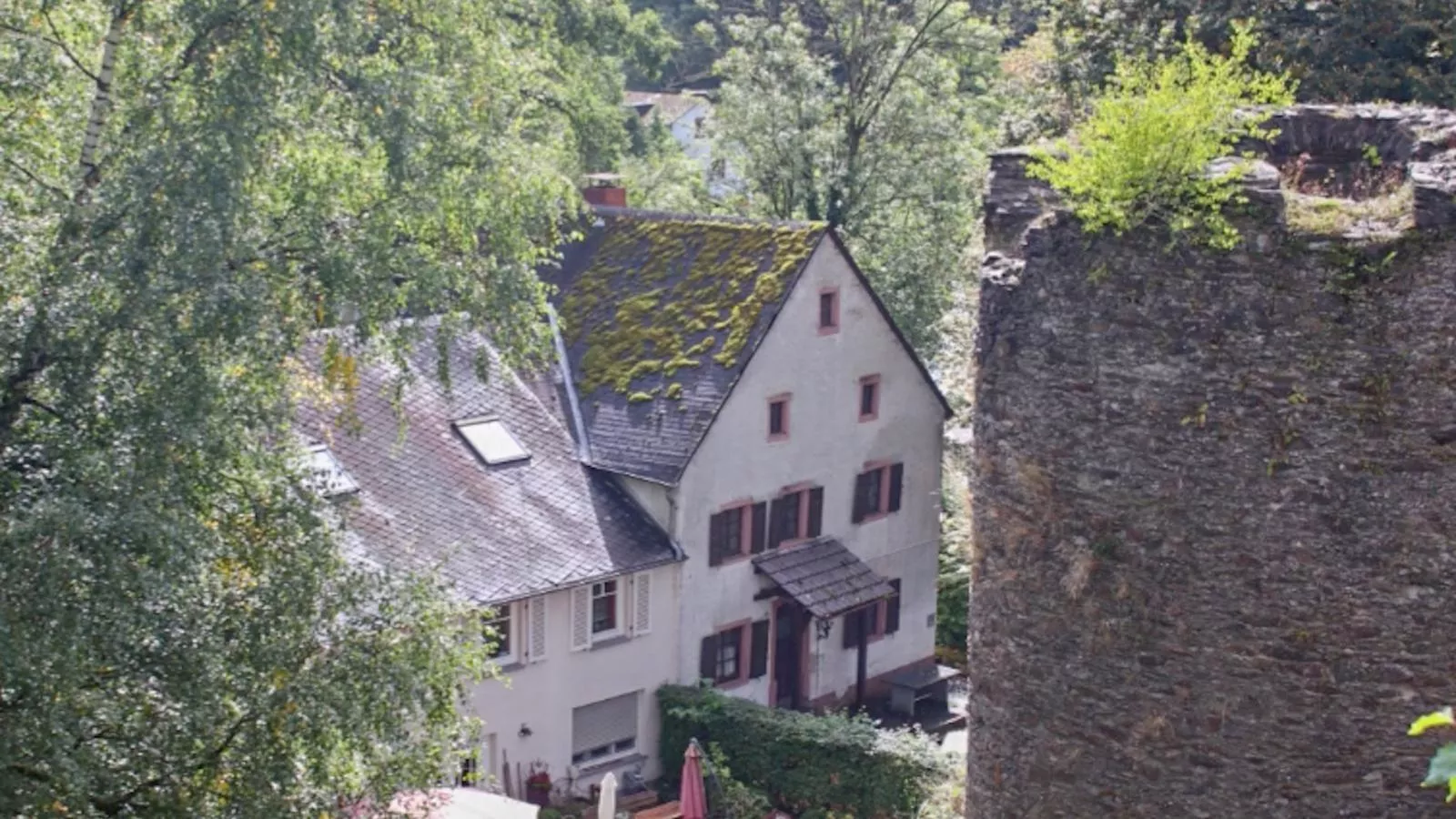 Manderscheid - Buitenkant zomer