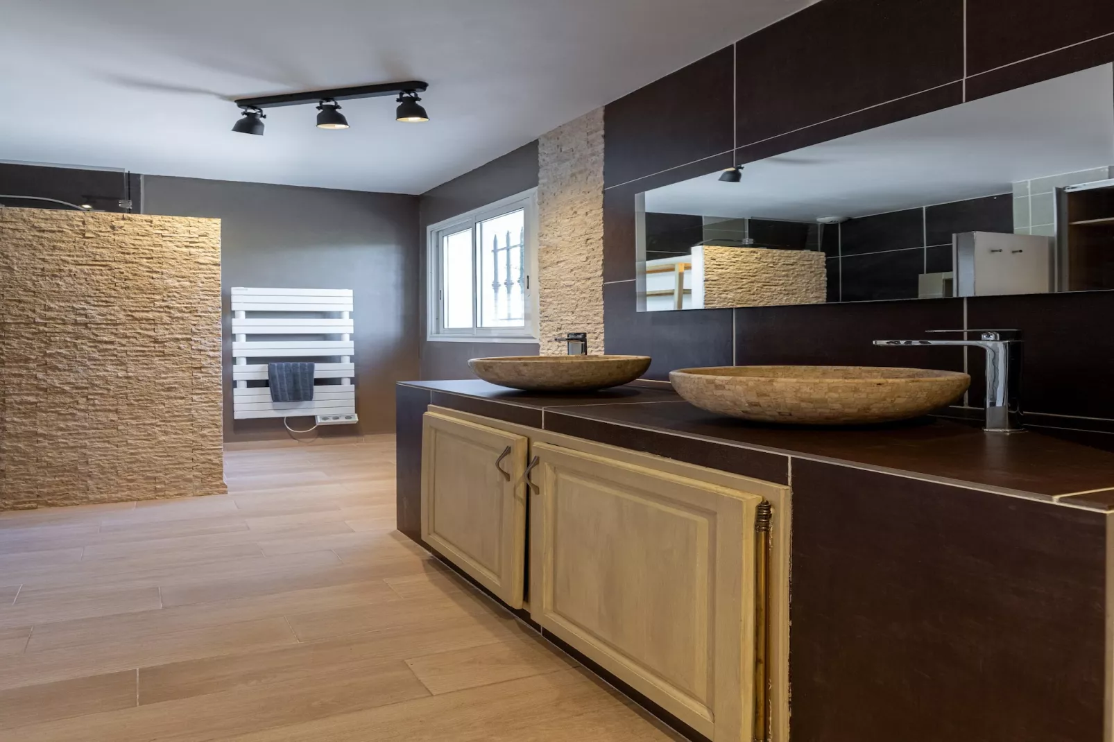 Villa Calade-Badkamer