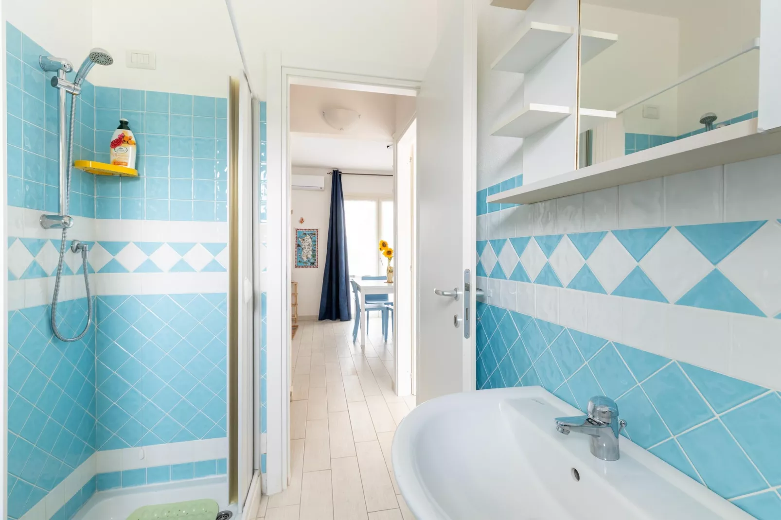 BILO BADESI CON PISCINA - Badkamer