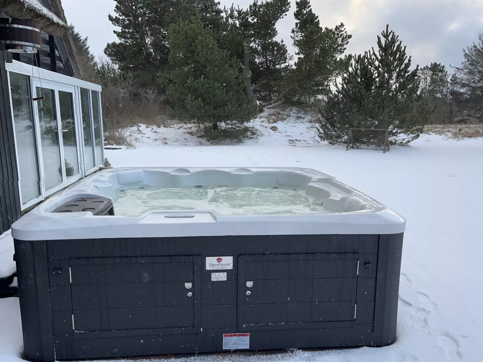 "Gertrudis" - 2km to the fjord-Binnen