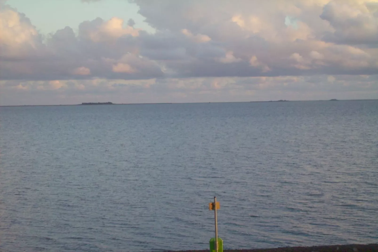 46450 - Image-tags.water view